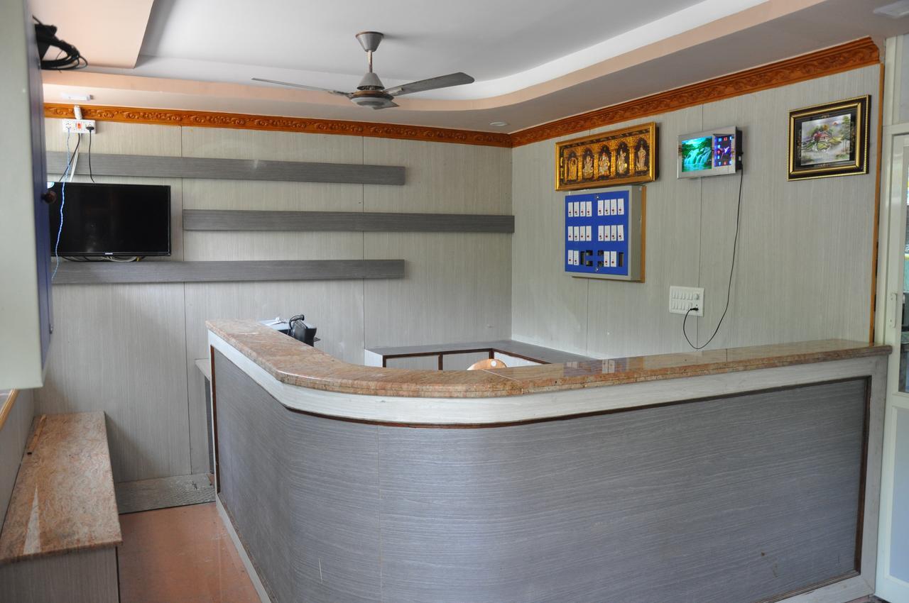 C.M. Hotel Pennagaram Экстерьер фото